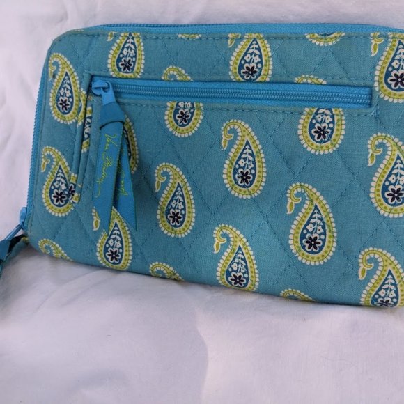 Retired Vera Bradley Bermuda Blue Travel Wristlet - Picture 2 of 4